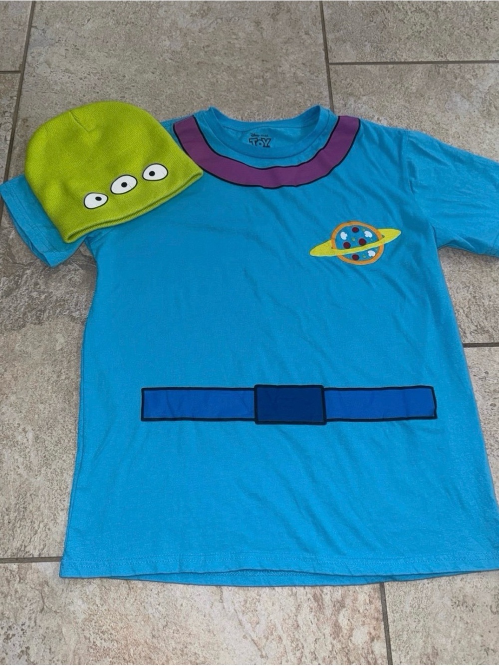 Disney Toy Story Pizza Planet Alien Shirt and Hat Size Medium